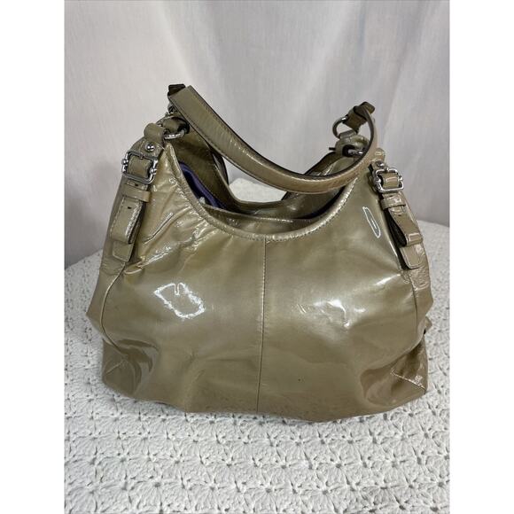 Coach Madison Maggie GOLD Patent Leather Shoulder HOBO Bag K1169-18760 - Picture 3 of 16